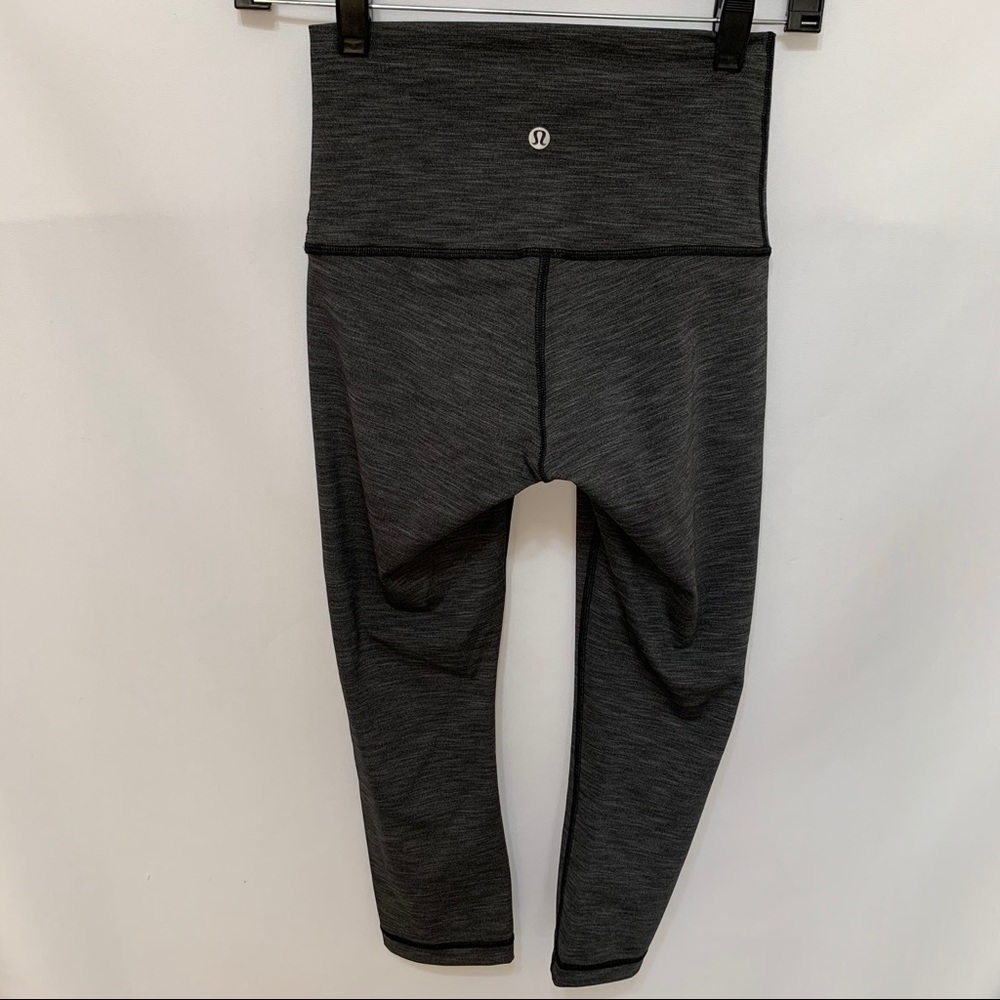 Lululemon Wunder Under Crop Size 4